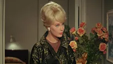 وفاة الممثلة الألمانية إلكه سومر عن عمر يناهز 85 عاما