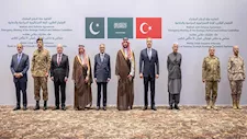 وزير الدفاع السعودي يعلن تفعيل "الردع الجماعي" ضمن حلف مكة