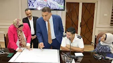 محافظ القليوبية يناقش تطوير محور بهتيم وربطه بالعصار