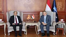 رئيس قناة السويس يبحث فرص التعاون في المجالات البحرية واللوجستية مع سريلانكا