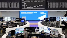 الأسهم الأوروبية تتراجع تحت ضغط خسائر البنوك وارتفاع أسعار النفط