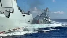 حادث تصادم بين سفينتين عسكريتين أمريكيتين في البحر الكاريبي