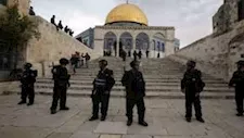 قبيل رمضان.. الاحتلال الإسرائيلي يبعد مقدسيين عن الأقصى 