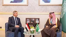 رئيس "الأعلى للإعلام" يلتقي وزير الإعلام السعودي لبحث برامج التعاون المشتركة 