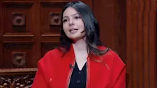 دينا محمد فاروق تكشف كيف تحولت هواية خبز الكيك في المنزل إلى دخول عالم