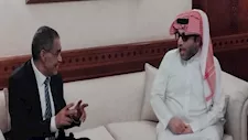 وزير الدولة للإعلام يستقبل تركي آل الشيخ في القاهرة
