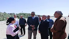 بالصور- محافظ جنوب سيناء يتابع تطوير مشروع "محكي الجبيل"