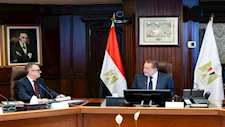 محافظ البنك المركزي يبحث مع  وزير التخطيط أوجه التعاون المشترك