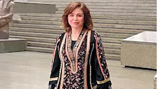 إلهام شاهين تدعم هبة مجدي بعد أزمتها الصحية: "بنتي الغالية كلنا بنحبك"