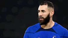 "بعد أيام من ضمه".. بنزيما يقود تشكيل الهلال أمام الأخدود في دوري روشن