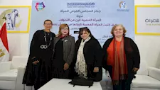 ندوة بمعرض القاهرة الدولي للكتاب تناقش قرنا من التحولات في تاريخ المرأة المصرية