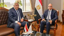 وزير الري ومحافظ مطروح يبحثان تطوير منظومة الري والصرف بالواحات