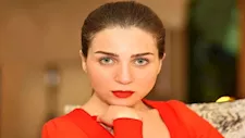 أحمد تيمور يوجه رسالة دعم لزوجته مي عز الدين.. ماذا قال؟