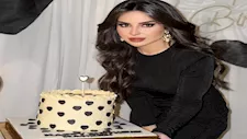 16 صورة لزوجة محمد عواد أثناء الاحتفال بعيد ميلادها