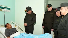 وزير الدفاع يزور مصابي القوات المسلحة بمجمع الجلاء الطبي في يوم الشهيد