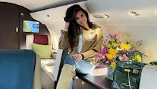 "بوكيه ورد وطائرة خاصة".. أحدث ظهور لـ ياسمين صبري والجمهور يعلق(صور)
