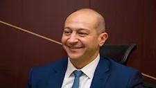 شريف البحيري رئيسا تنفيذيا لعمليات البنك الأهلي بالإمارات