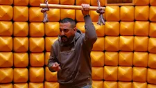 دياب: "مش هشتغل مع غادة عبدالرازق تاني ومصطفى غريب بيضحك الناس أكتر"
