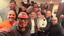 عمرو دياب ونجوم الغناء في حفل إفطار جماعي