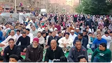 عيد الفطر 2026.. إقبال كثيف على مساجد وساحات مصر