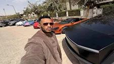 فيديو قديم لأسطول سيارات محمد رمضان يثير جدلًا على السوشيال ميديا.. ما