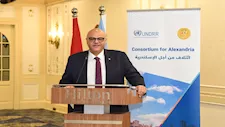 كثافة الأمطار وتكرار العواصف.. محافظ الإسكندرية: نواجه ظواهر مرتبطة بالتغيرات