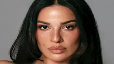 فستان لافت.. 6 صور ومعلومات عن إطلالة نادين نسيب نجيم 