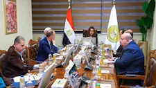 وزيرة التنمية المحلية والبيئة تعقد اجتماعًا لمناقشة الرؤية الاستراتيجية 2026–2030