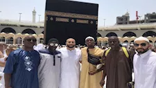 أبرز لاعبي كرة القدم الذين اعتنقوا الإسلام