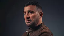 أحمد السقا يواسي حمدي الميرغني في عزاء والده بمسجد الشرطة