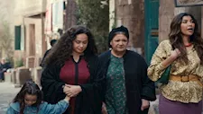 فيديو| ميمي جمال تكشف كواليس خلاف هند صبري ومها نصار في لوكيشن "مناعة"