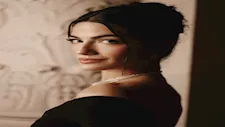  تارا عماد بإطلالة كاجوال أنيقة.. لماذا اختارت هذا اللون؟