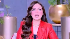 في تلاميذ مبتعرفش تكتب.. ياسمين عز: سيبوا الجلابية والديسكات وركزوا على الطالب