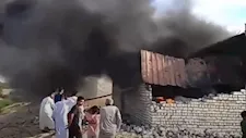السيطرة على حريق مخزن بلاستيك في كلابشة بأسوان 