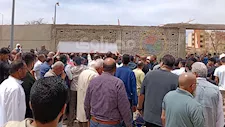 بين الدموع والدعوات.. المشهد الأخير في جنازة الدكتور ضياء العوضي بمدينة العبور -فيديو وصور