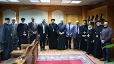 وكيل الأزهر يستقبل الأنبا إرميا ووفد بيت العائلة المصرية