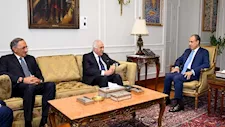 وزير الخارجية يستقبل مسئولي غرفة التجارة الأمريكية في القاهرة