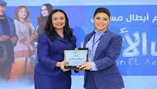 أول تعليق من جومانا مراد بعد تكريمها من الدكتورة مايا مرسي