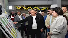 وزيرة الإسكان تتفقد الأبراج الشاطئية وطريق البوليفار وكمبوند "مزارين" بمدينة العلمين الجديدة