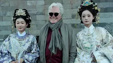 حسين فهمي يواصل الترويج لفيلمه العالمي "The Story I Found in China"
