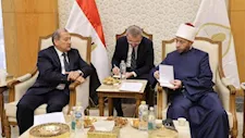 وزير الأوقاف يستقبل وفدًا رسميا من أوزبكستان بمسجد مصر الكبير