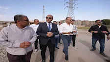 بالصور- محافظ أسيوط يتفقد أرض مصنع الغزل بالحمراء لتحويلها لمشروعات خدمية