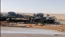 حادث مروع بطريق الواحات.. النيابة تحقق في تصادم سيارات نقل أسفر عن وفيات وإصابات | صور  