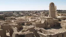 أسرار "القصر الإسلامية".. قصة المدينة التي خبأت تاريخ الرومان تحت منازل الأيوبيين بالوادي الجديد -صور