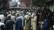 مأساة سنديون.. تشييع جثامين 3 أطفال وسيدة ضحايا حادث النقل في قليوب- صور