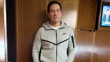 وزير خارجية أمريكا يظهر بملابس رئيس فنزويلا المختطف أثناء زيارته للصين..