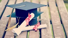 منح جامعة برومانيا للطلاب المصريين 2026.. رابط التقديم والشروط
