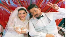 "حاسة هيجي يوم وتتجوزوا" دنيا سامي بفستان الزفاف مع مصطفى غريب والجمهور