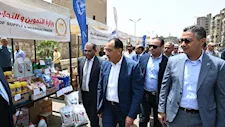 12 صورة| مدبولي يتفقد معرض أهلًا بالعيد بالجمالية.. والتخفيضات تصل إلى 25%