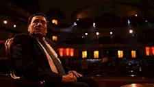 عادل إمام يكشف أسرارًا عن حياته لأول مرة على MBC مصر في هذا الموعد